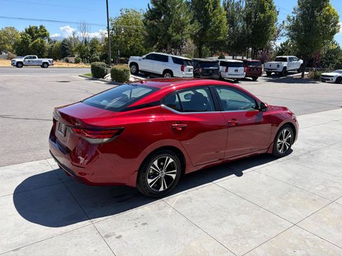 Used 2021 Nissan Sentra SV FWD image 22