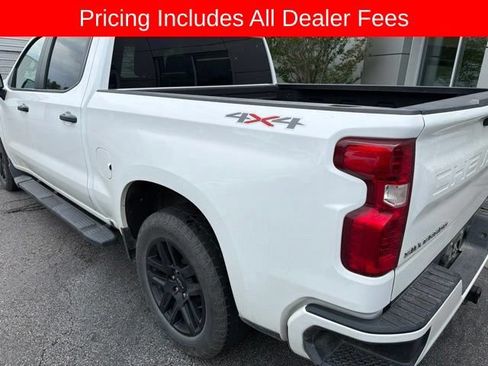 Used 2023 Chevrolet Silverado 1500 Custom AWD/4WD image 21