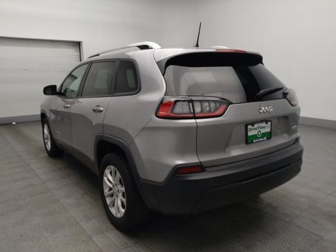 Used 2020 Jeep Cherokee Latitude FWD image 5
