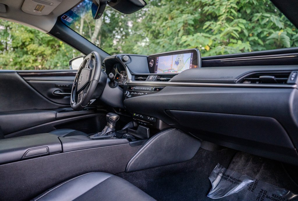 Used 2019 Lexus ES 350 w/ Premium Package FWD image 33