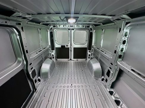 New 2026 RAM ProMaster 1500 w/ Convenience Group image 10