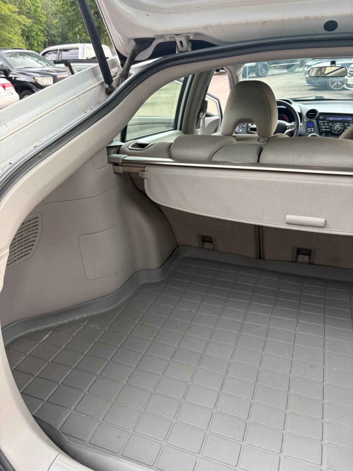 Used 2010 Honda Insight EX image 30