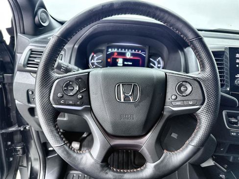 Used 2024 Honda Passport TrailSport image 23