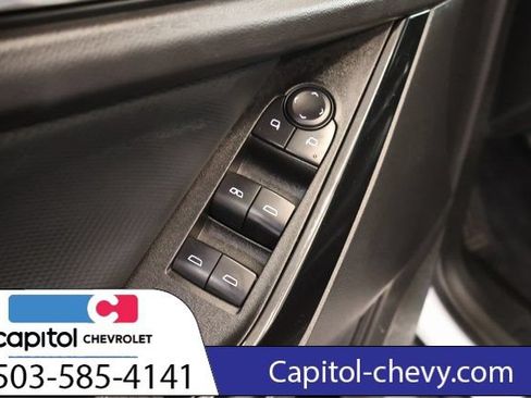 Used 2025 Chevrolet Equinox LT w/ Convenience Package II AWD/4WD image 12