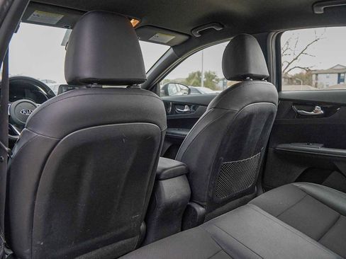 Used 2020 Kia Forte GT-Line image 27