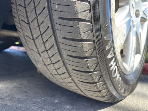 Used 2006 Volkswagen Passat Value Edition image 14