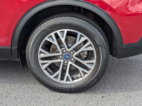 Used 2020 Ford Escape SEL image 10
