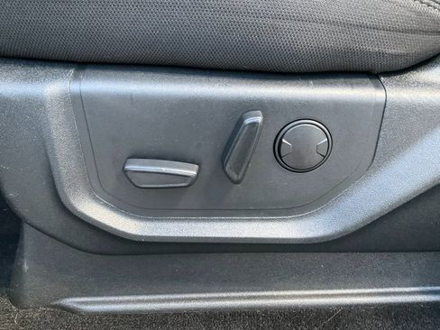 Used 2019 Ford F150 XLT w/ Equipment Group 302A Luxury image 6