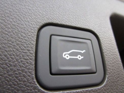 New 2026 GMC Terrain Denali AWD/4WD image 15