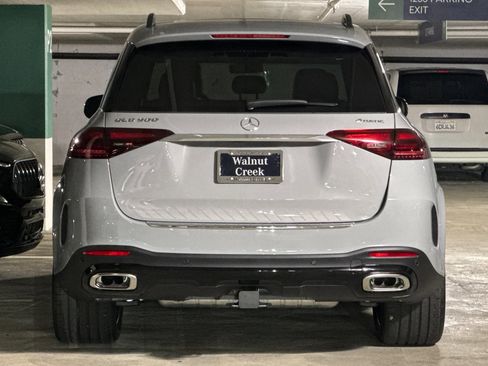 New 2026 Mercedes-Benz GLE 580 4MATIC image 10