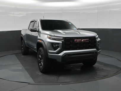 Used 2024 GMC Canyon Elevation w/ Convenience Package