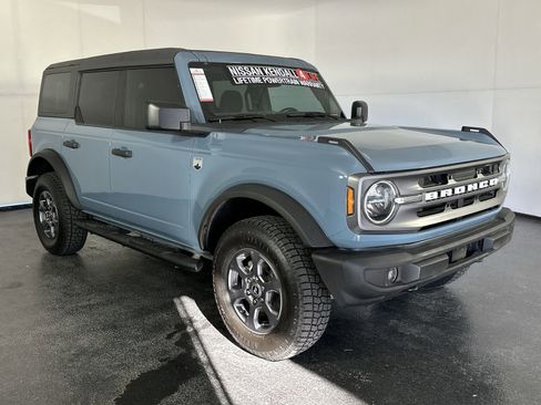 Used 2023 Ford Bronco Big Bend image 3