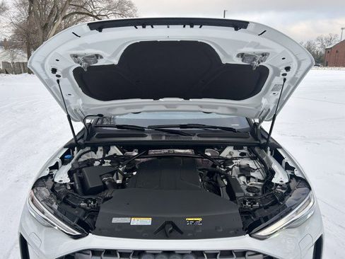 Certified 2025 Audi Q5 Premium Plus w/ Premium Plus image 32