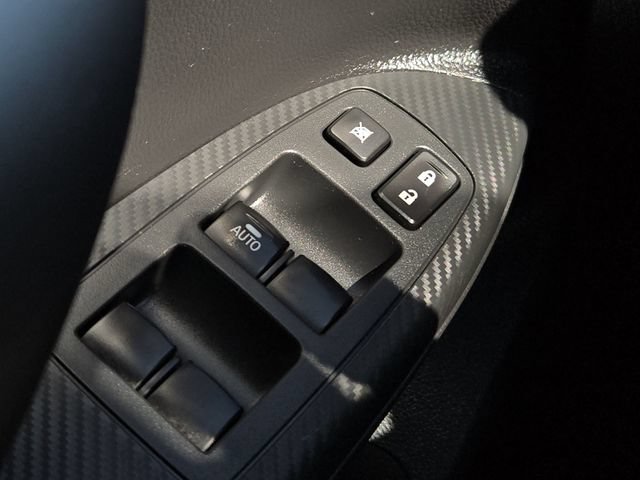 Used 2025 Mitsubishi Eclipse Cross AWD image 28