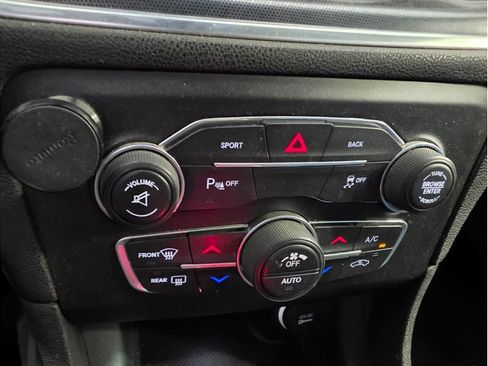 Used 2016 Dodge Charger SXT w/ Rallye Group RWD image 20