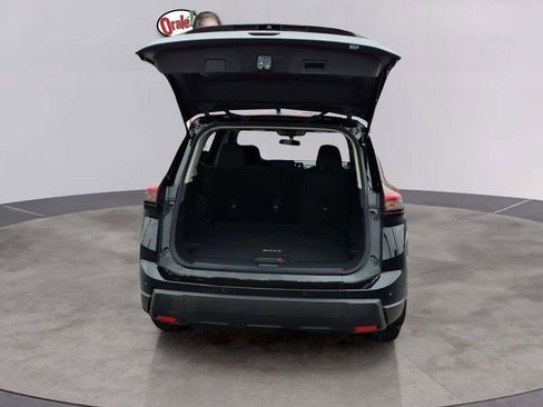 Used 2025 Nissan Rogue S FWD image 20
