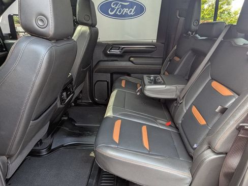 Used 2024 GMC Sierra 2500 AT4 w/ AT4 Premium Plus Package AWD/4WD image 37