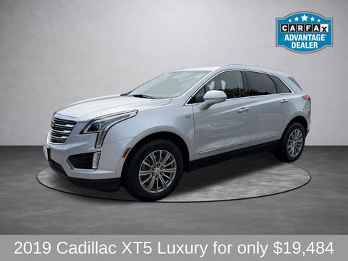 Used 2019 Cadillac XT5 Luxury AWD/4WD image 4