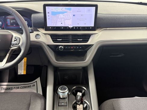 New 2026 Ford Explorer Active RWD image 12