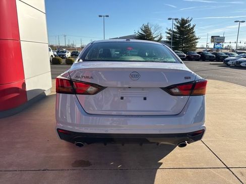 Certified 2024 Nissan Altima 2.5 SR image 7