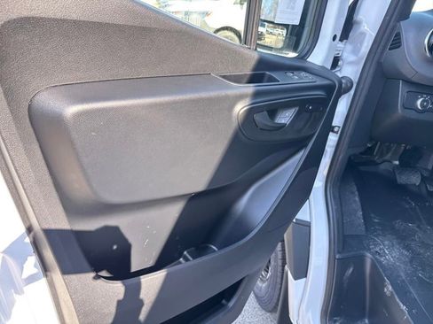 New 2025 Mercedes-Benz Sprinter 3500 image 10