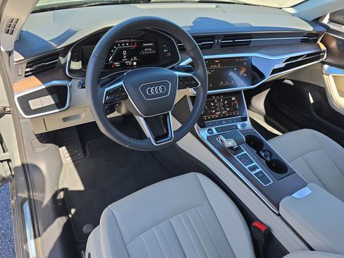 Used 2025 Audi A6 Premium Plus image 16