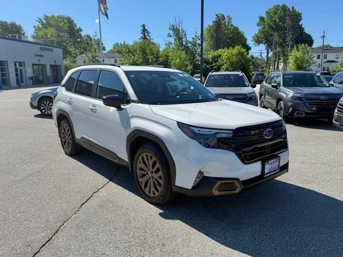 Used 2026 Subaru Forester Sport AWD/4WD image 3