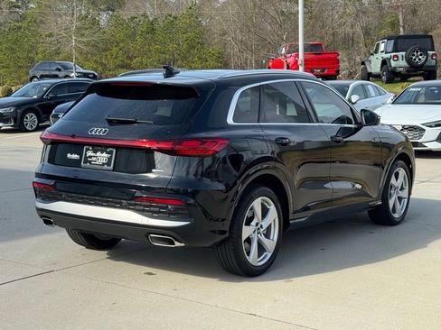 New 2025 Audi Q5 Prestige image 13
