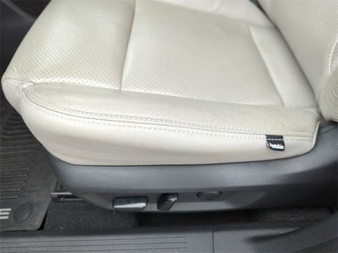 Certified 2021 Nissan Rogue SV image 27