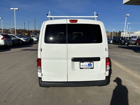 Used 2015 Chevrolet City Express LS image 7