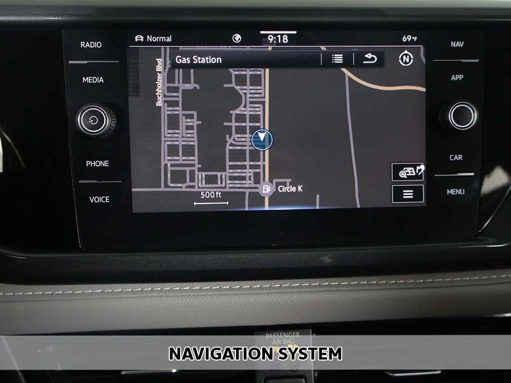 Used 2023 Volkswagen Taos SEL AWD/4WD image 3