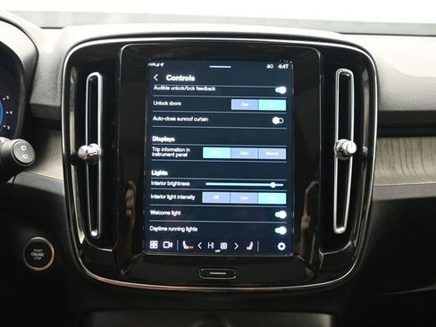 Used 2023 Volvo XC40 B5 Plus w/ Driver Assist Package image 18