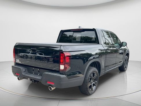 Used 2024 Honda Ridgeline Black Edition image 4