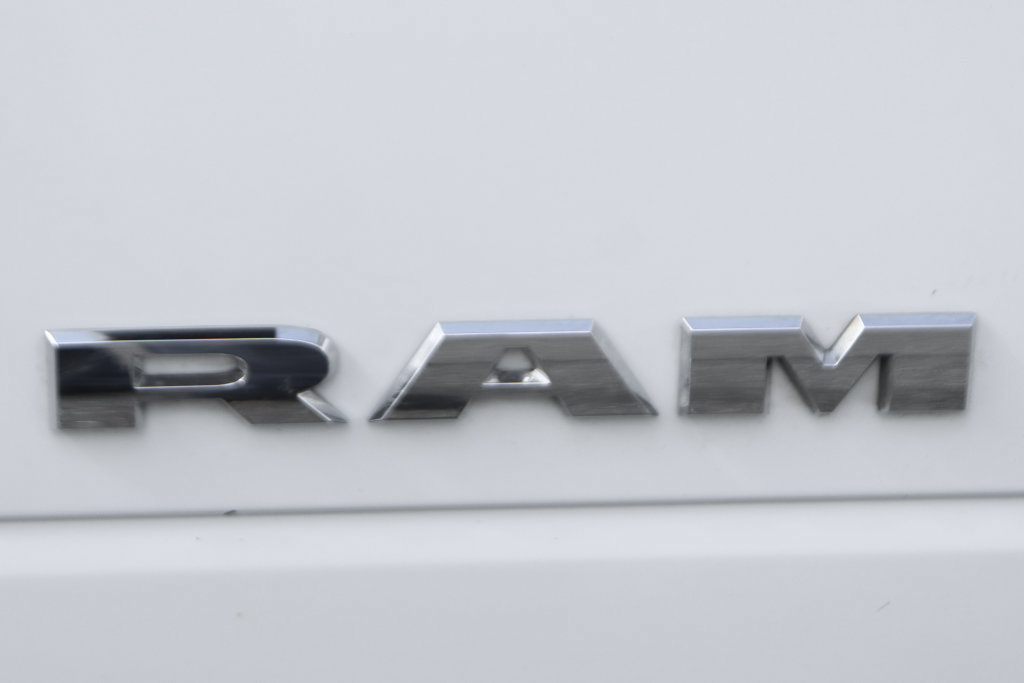 Used 2024 RAM 3500 SLT w/ Quick Order Package 2YG SLT AWD/4WD image 44