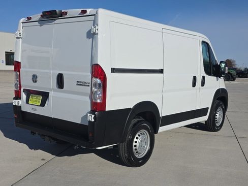 Used 2025 RAM ProMaster 1500 w/ Storage Group image 5