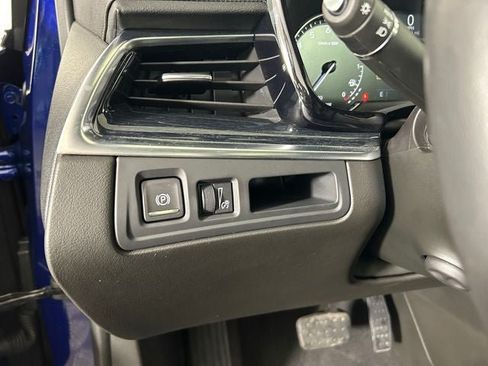 Certified 2024 Cadillac XT5 Premium Luxury FWD image 42