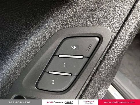 Certified 2023 Audi Q3 2.0T Premium w/ Convenience Package AWD/4WD image 18