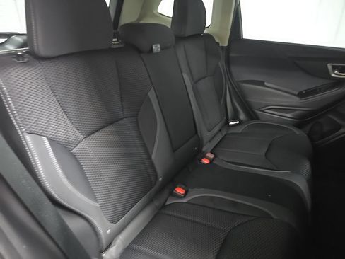 Used 2021 Subaru Forester Premium AWD/4WD image 17