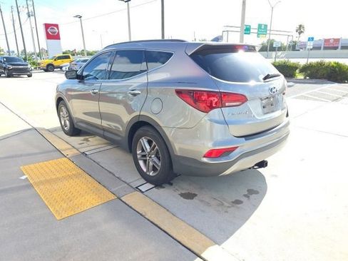 Used 2017 Hyundai Santa Fe Sport FWD image 6