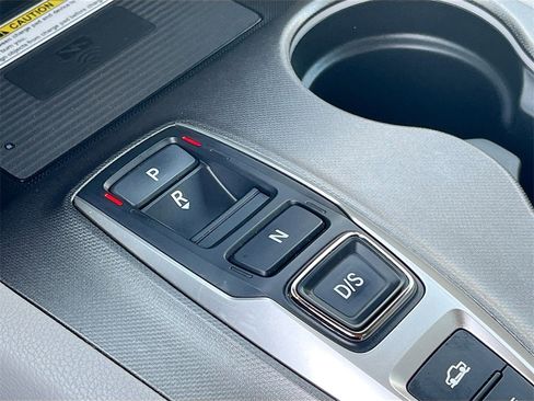 Used 2023 Honda Ridgeline RTL-E image 16