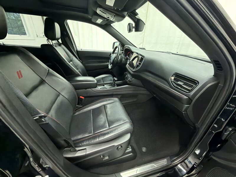 Used 2022 Dodge Durango R/T w/ Blacktop Package AWD/4WD image 13