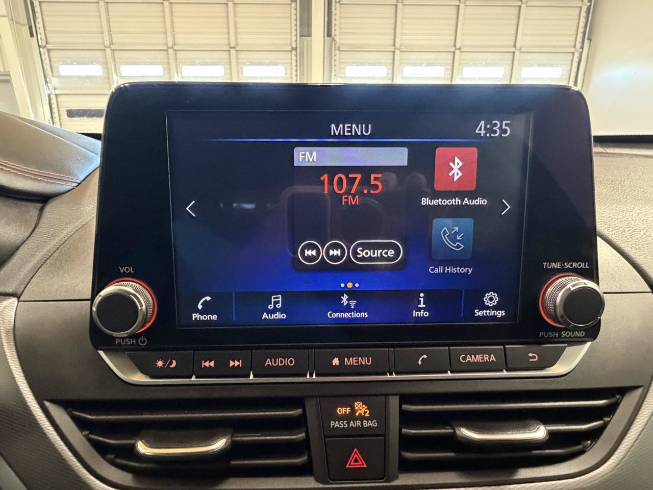 Used 2024 Nissan Altima 2.5 SR FWD image 17