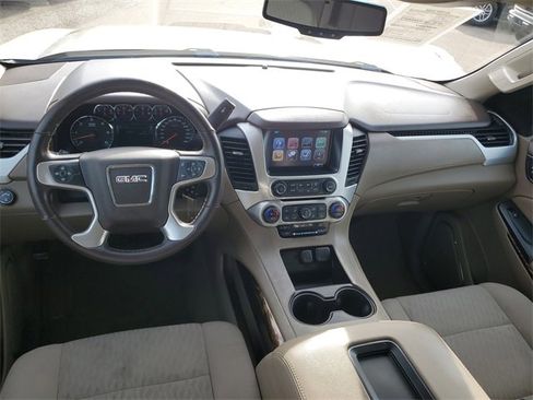 Used 2017 GMC Yukon SLE w/ Convenience Package image 10
