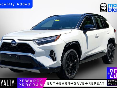 Used 2022 Toyota RAV4 XSE w/ XSE Grade Weather Package AWD/4WD image 1