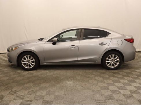 Used 2015 MAZDA MAZDA3 i Touring w/ Technology Package image 2