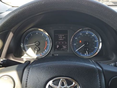 Used 2019 Toyota Corolla LE image 24