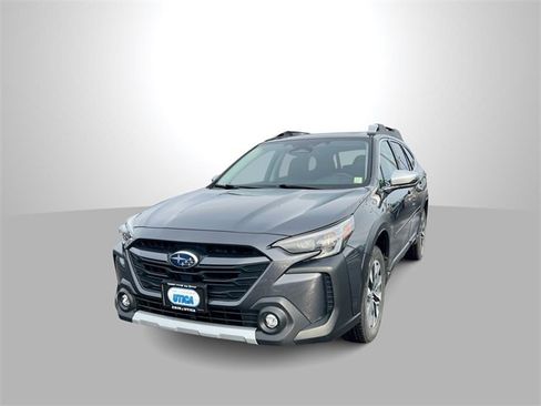 Used 2023 Subaru Outback Touring XT image 1