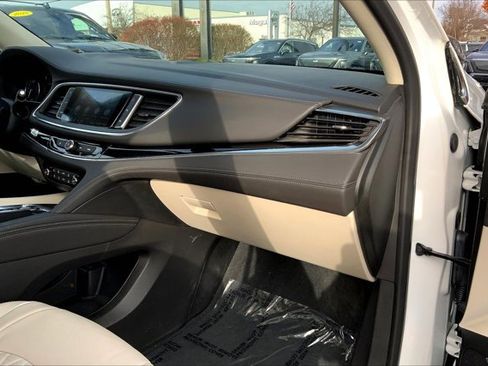 Used 2023 Buick Enclave Avenir w/ Avenir Technology Package image 16