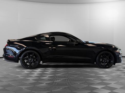 Used 2019 Ford Mustang GT Premium w/ Equipment Group 401A RWD image 9