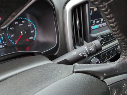 Used 2018 Chevrolet Colorado ZR2 AWD/4WD image 30